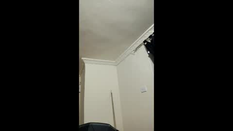 emma_and_thom online show from 03/18/26, 02:15