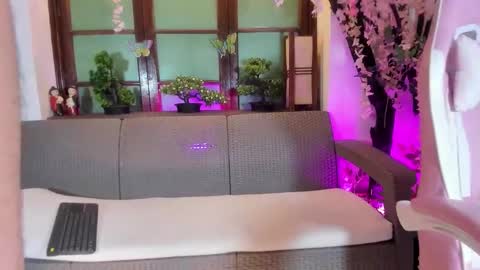 Snapshot of emma_ayala chatting on 11/14/25, 07:34 emma_ayala online show from 11/14/25, 07:34