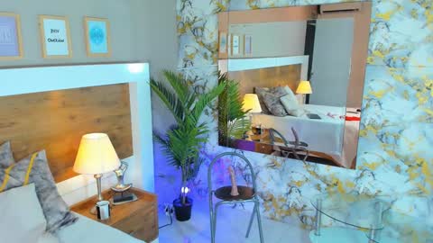 Snapshot of emma_bakker_ chatting on 02/03/25, 01:08 Emma online show from 02/03/25, 01:08