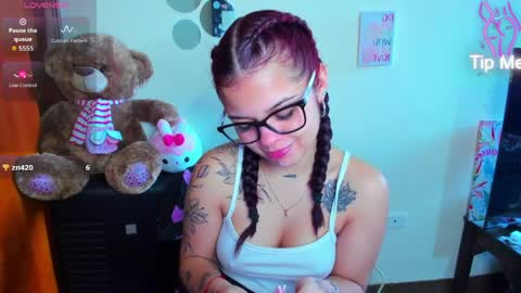 emma_boo_ online show from 04/08/26, 05:35