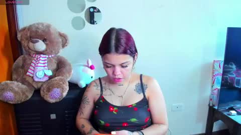 emma_boo_ online show from 05/11/26, 02:45