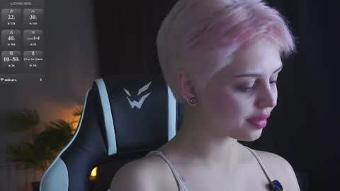 Emma online show from 07/13/26, 02:25