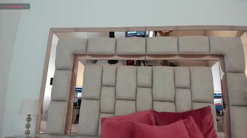 Emma Castillo online show from 02/18/25, 12:28