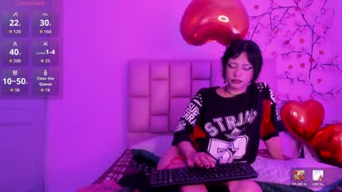 Snapshot of emma_cg chatting on 05/18/26, 08:03 Emma Or you can call me cutie online show from 05/18/26, 08:03