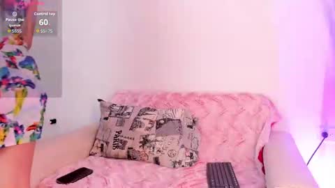 Emma online show from 06/14/26, 07:21