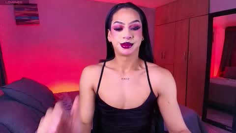 Snapshot of emma_demonn chatting on 12/02/25, 09:03 Mistress Emma Demon online show from 12/02/25, 09:03