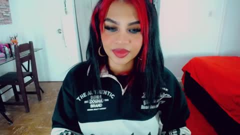 emma online show from 06/10/26, 01:50