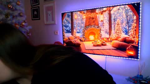 Eva online show from 12/24/24, 01:17
