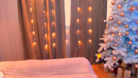 Eva online show from 12/27/24, 08:02