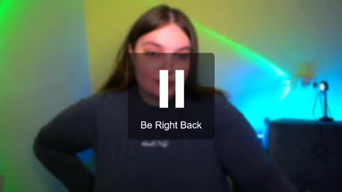 Snapshot of emma_dorn chatting on 09/26/25, 08:46 Eva online show from 09/26/25, 08:46