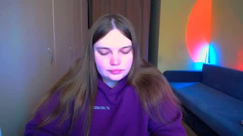 Snapshot of emma_dorn chatting on 10/07/25, 09:06 Eva online show from 10/07/25, 09:06