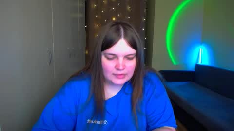 Snapshot of emma_dorn chatting on 10/23/25, 08:35 Eva online show from 10/23/25, 08:35