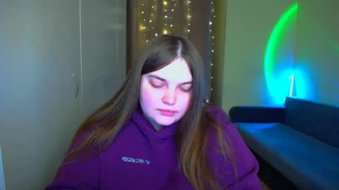 Eva online show from 11/05/25, 07:08