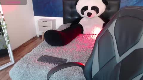 Emma  online show from 01/02/25, 05:07