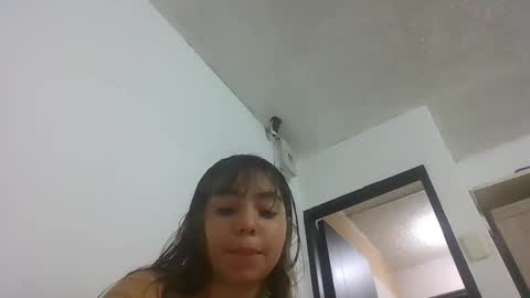 emma_grayys online show from 12/17/25, 06:08