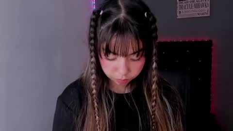 emma_grayys online show from 07/26/26, 09:49