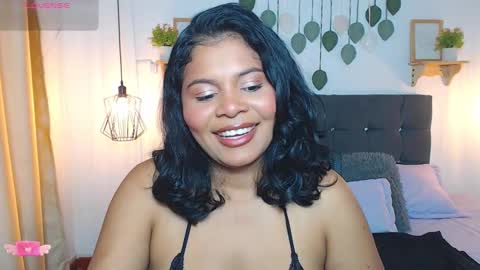 Snapshot of emma_hassani chatting on 03/25/26, 03:40 Tell me Emma online show from 03/25/26, 03:40