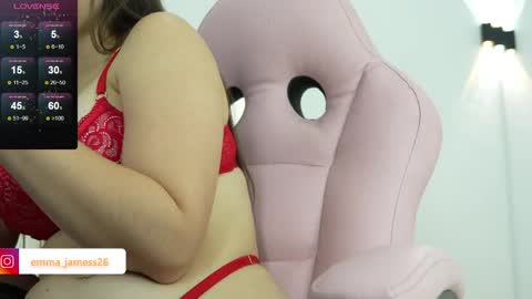 Snapshot of emma_jamess chatting on 06/05/26, 04:08 emma_jamess online show from 06/05/26, 04:08