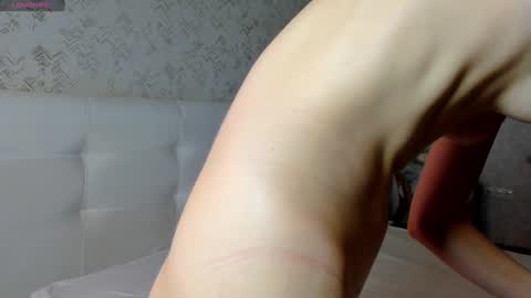 Snapshot of emma_jhons0n chatting on 01/06/25, 12:37 Emma Mon Tue Thu Fri Sat 3am-9am GTM2 online show from 01/06/25, 12:37