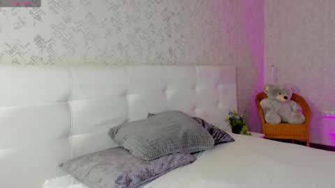 Snapshot of emma_jhons0n chatting on 02/06/25, 12:00 Emma Mon Tue Thu Fri Sat 3am-9am GTM2 online show from 02/06/25, 12:00