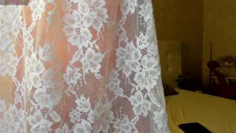 Snapshot of emma_jhons0n chatting on 02/15/25, 12:59 Emma Mon Tue Thu Fri Sat 3am-9am GTM2 online show from 02/15/25, 12:59