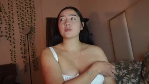 emma_johnson_ online show from 01/22/25, 05:05