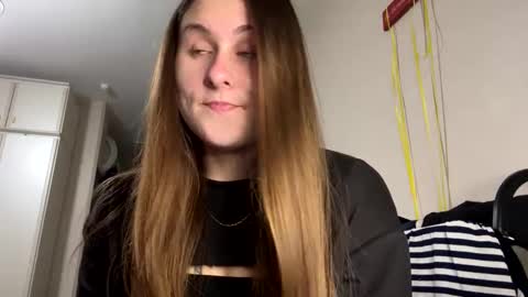 emma_just online show from 12/20/24, 01:33