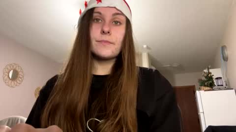 emma_just online show from 01/03/25, 08:00