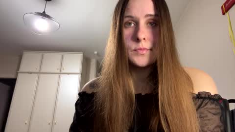 emma_just online show from 01/17/25, 02:39