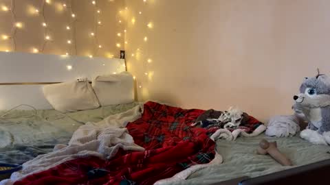 emma_just online show from 01/24/25, 11:26