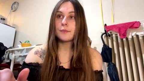 emma_just online show from 02/05/25, 04:25
