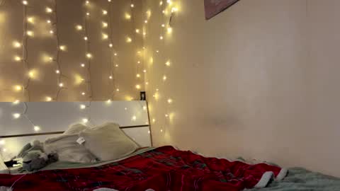 emma_just online show from 02/18/25, 02:59