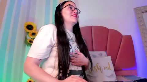 Emma  online show from 07/04/26, 07:09
