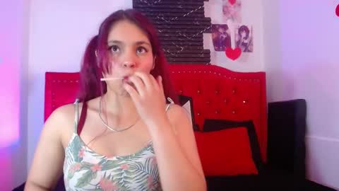 Sara online show from 10/16/25, 02:40