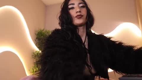 Emma online show from 10/16/25, 06:47