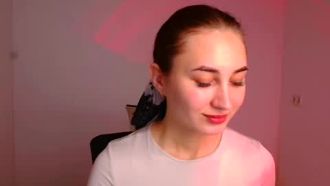 Emma online show from 12/24/24, 06:33