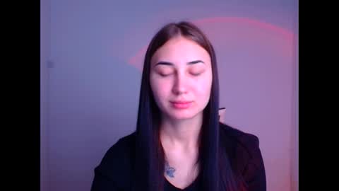 Emma online show from 01/30/25, 06:13