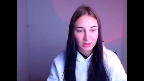 Emma online show from 02/02/25, 05:42