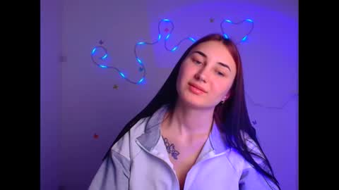 Emma online show from 03/03/25, 06:33