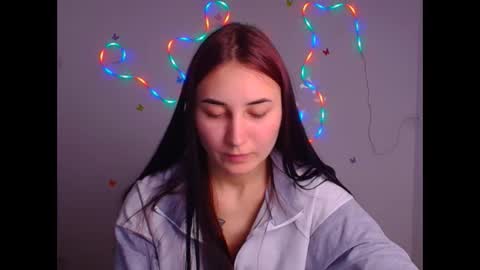 Emma online show from 03/04/25, 04:30