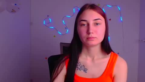Emma online show from 03/11/25, 07:04
