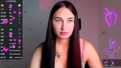 Emma online show from 09/23/25, 11:13