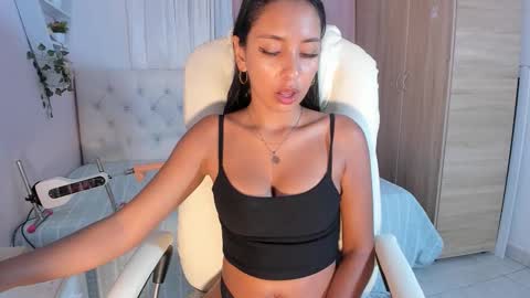 Emma online show from 10/28/25, 07:16