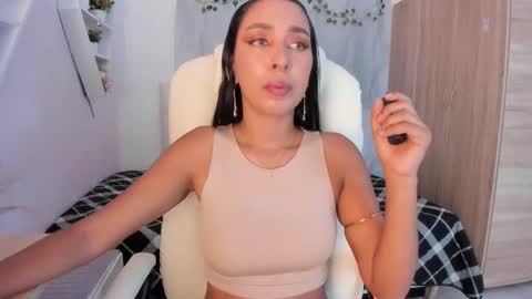 Emma online show from 11/24/25, 08:08