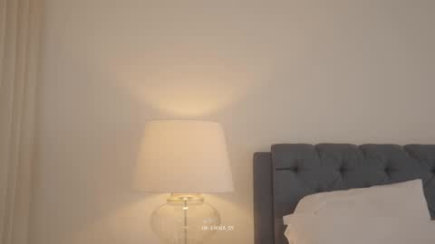 emma_lu1 online show from 10/30/25, 03:13