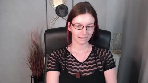 emma online show from 01/16/25, 01:14