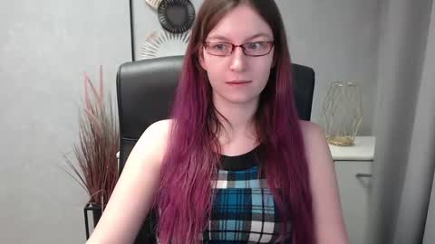 emma online show from 01/30/25, 06:46