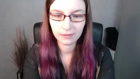 emma online show from 02/19/25, 10:12