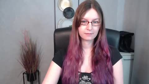 emma online show from 03/03/25, 10:28