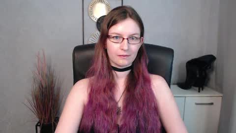 emma online show from 03/12/25, 10:05